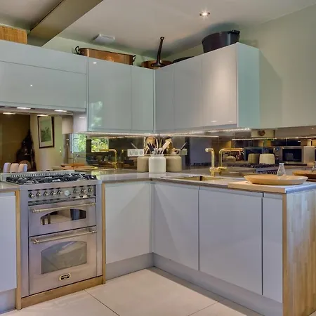 Prázdninový dům Les Chaumieres Du Manoir - Maison D'exception Avec Jardin - Wandrille *